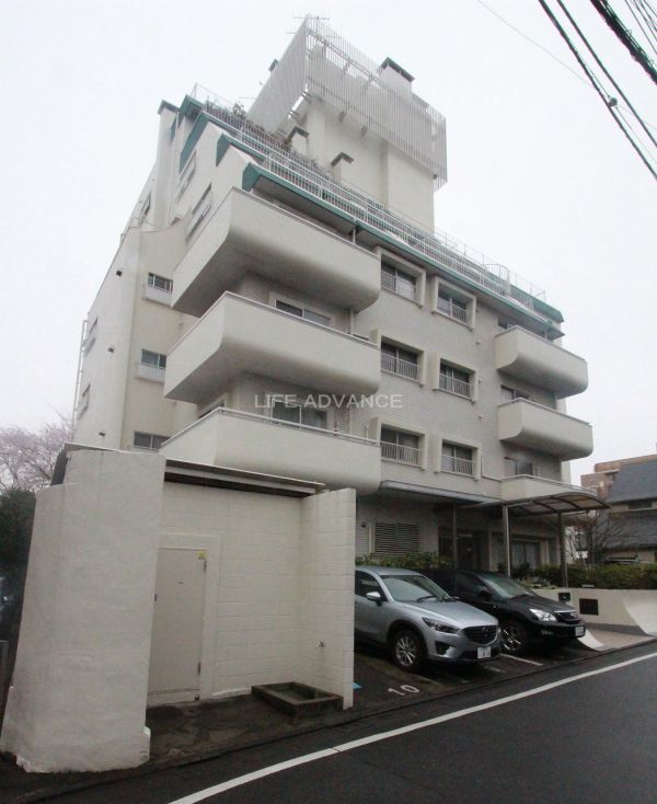 日商岩井恵比寿マンションの外観写真